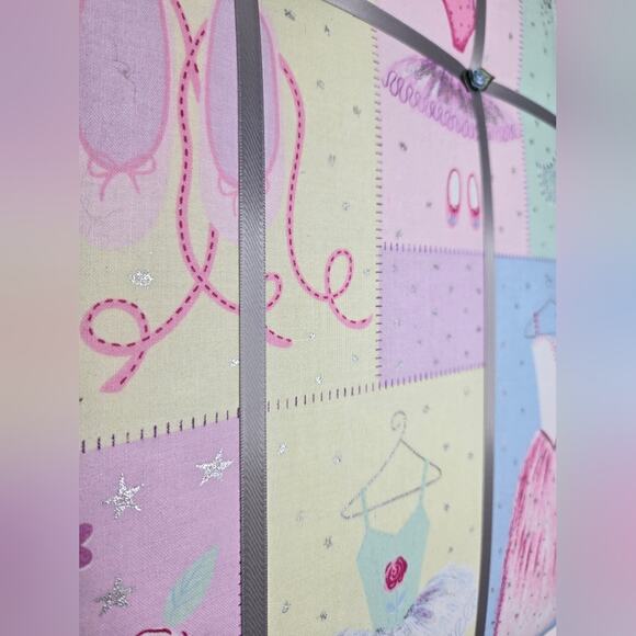 NWOT French Memo Board - Ballet Multi Colored - Picture 3 of 7